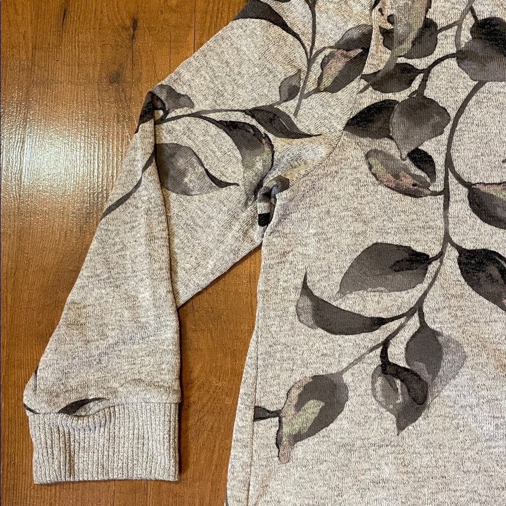 Reitmans Heather Gray Lightweight Knit Sweater - Picture 4 of 8
